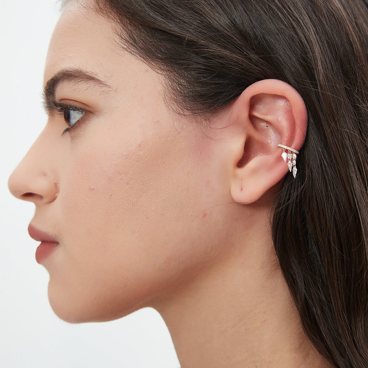Floating Kite-shaped Diamond Ear Cuff