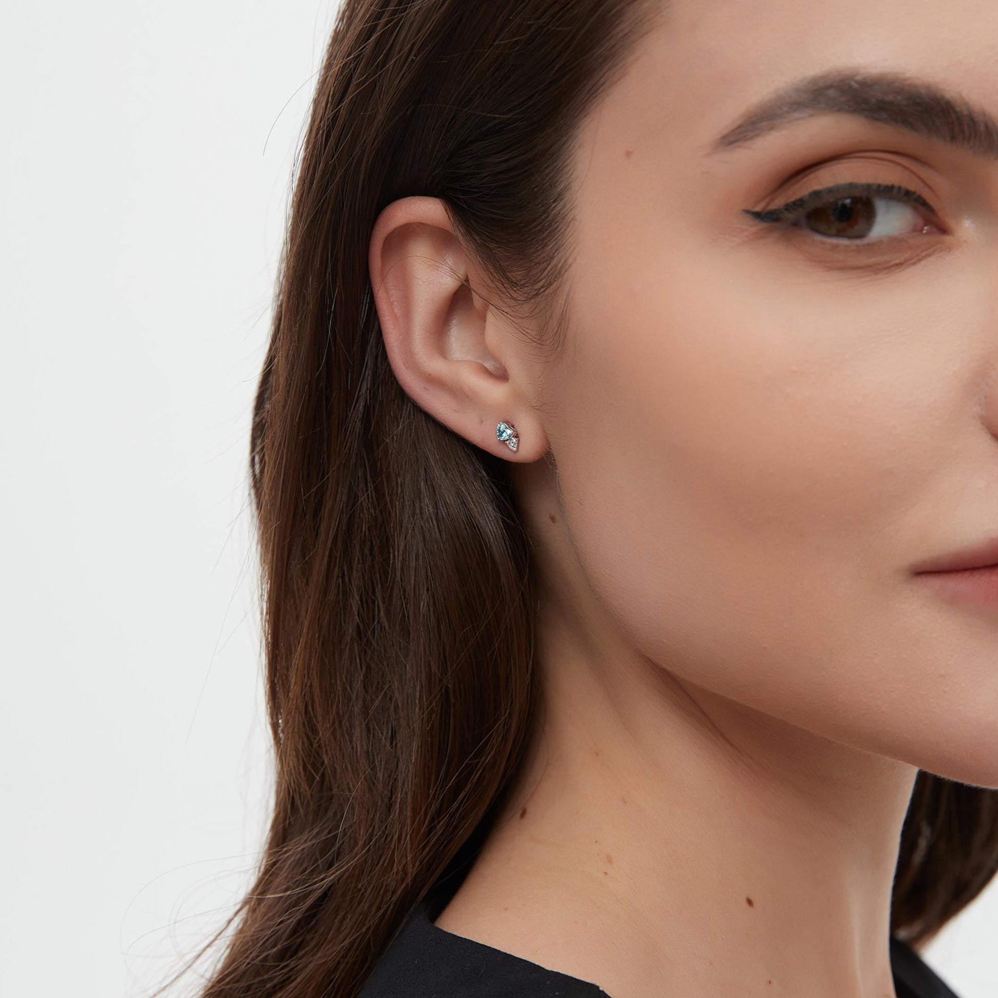 Blue Heart Diamond Threaded Stud Earring - LTM JEWELS