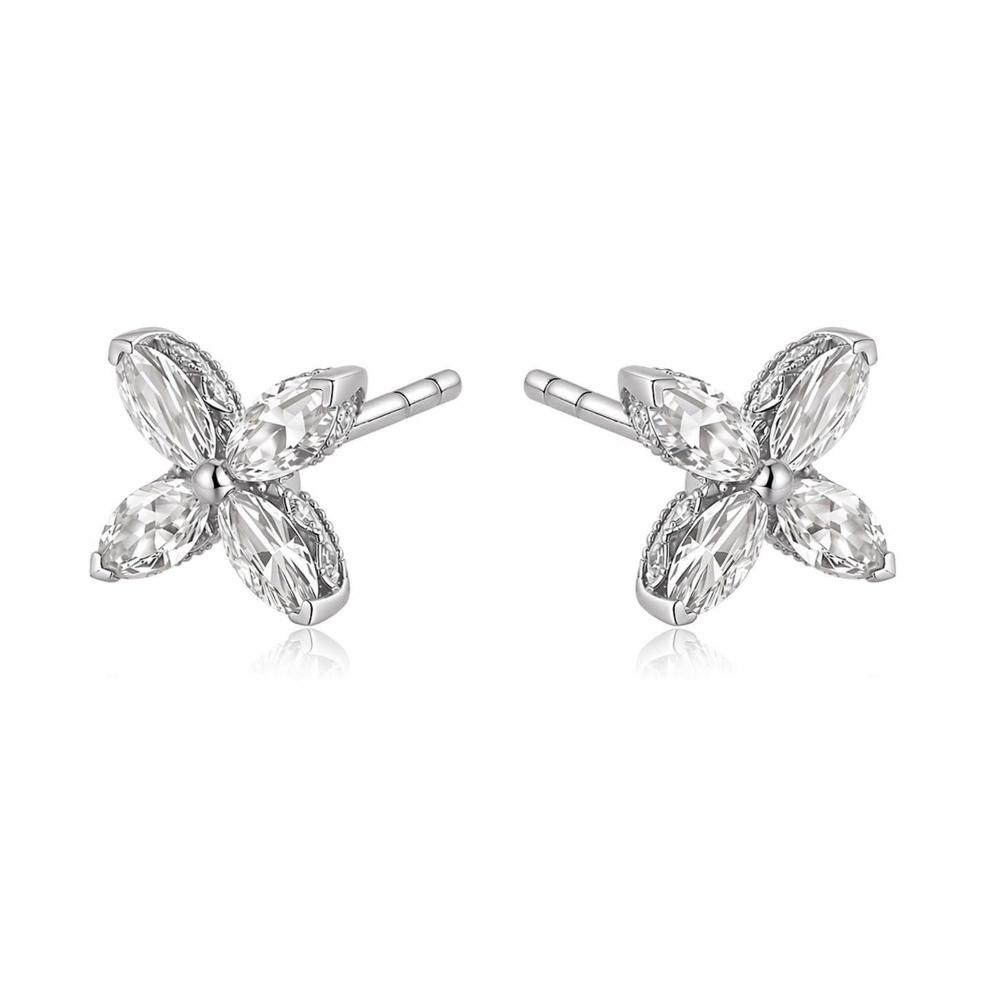 Four Leaf Threaded Stud | Lucky Clover