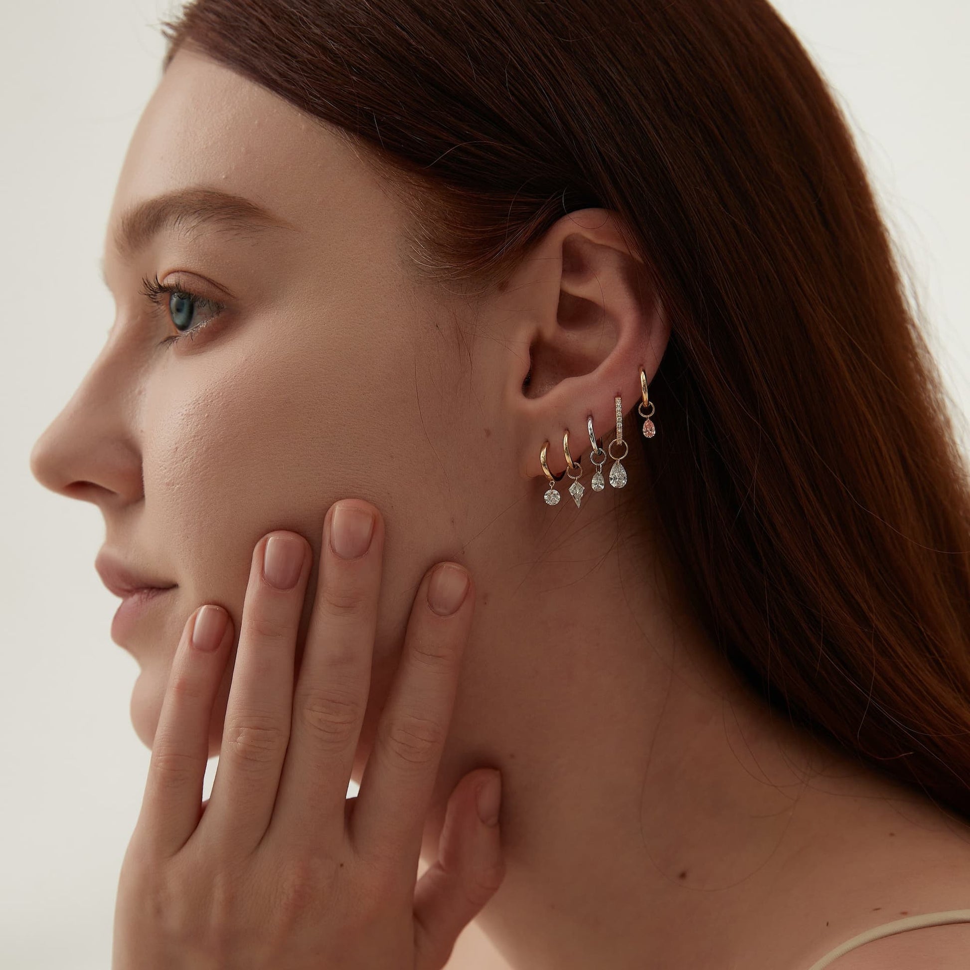 Side profile showing the single pear structure and secure loop.